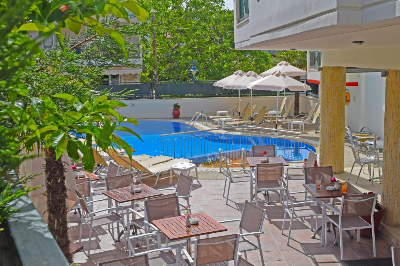 Hotel Ammos 폴리크로노 외부 사진